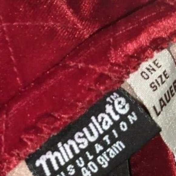 🌹 NWOT Gorgeous Scarlet Red Velvet Diamond Quilted Thermal Gloves - One Size - Picture 6 of 6